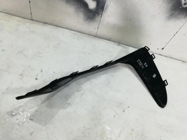 bontott AUDI Q8 Bal első Lökhárító Díszléc