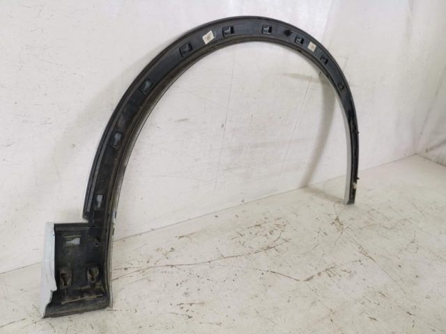 bontott AUDI Q8 Bal első Sárvédő Díszléc