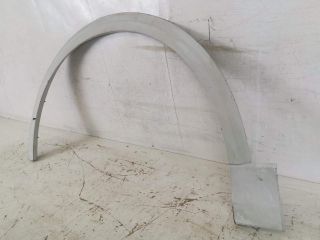 bontott AUDI Q8 Bal első Sárvédő Díszléc