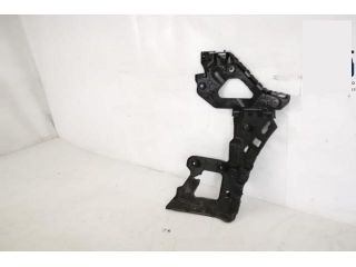 bontott AUDI Q8 Bal hátsó Lökhárító Tartó (Műanyag)