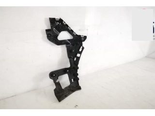 bontott AUDI Q8 Bal hátsó Lökhárító Tartó (Műanyag)