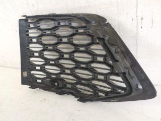 bontott AUDI Q8 Bal Ködzárófény Keret