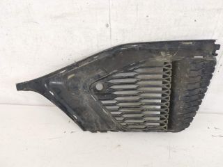 bontott AUDI Q8 Bal Ködzárófény Keret