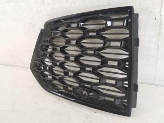 bontott AUDI Q8 Bal Ködzárófény Keret