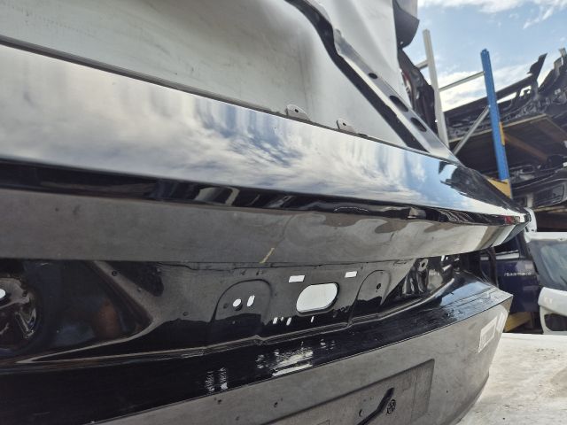 bontott AUDI Q8 Csomagtérajtó (Üres lemez)