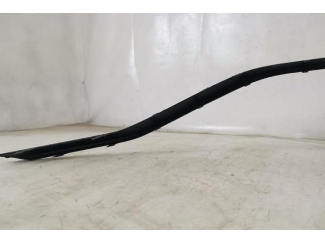 bontott AUDI Q8 Első Lökhárító Díszléc