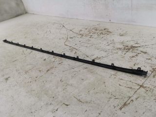 bontott AUDI Q8 Első Lökhárító Díszléc