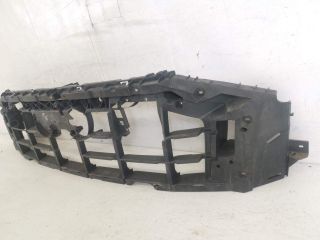 bontott AUDI Q8 Első Lökhárító Tartó Felső