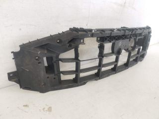 bontott AUDI Q8 Első Lökhárító Tartó Felső