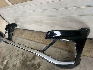 bontott AUDI Q8 Első Lökhárító (Üresen)