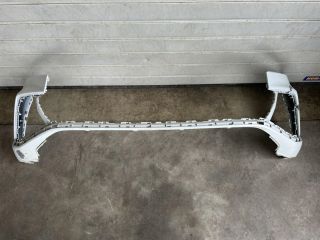 bontott AUDI Q8 Első Lökhárító (Üresen)