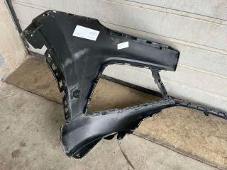 bontott AUDI Q8 Első Lökhárító (Üresen)