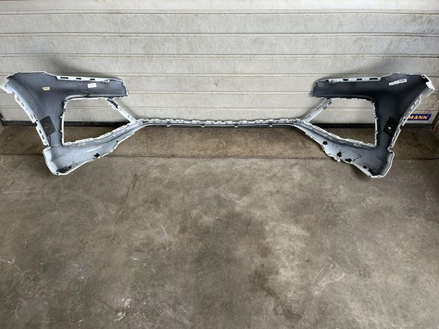 bontott AUDI Q8 Első Lökhárító (Üresen)