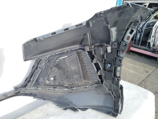 bontott AUDI Q8 Első Lökhárító (Üresen)