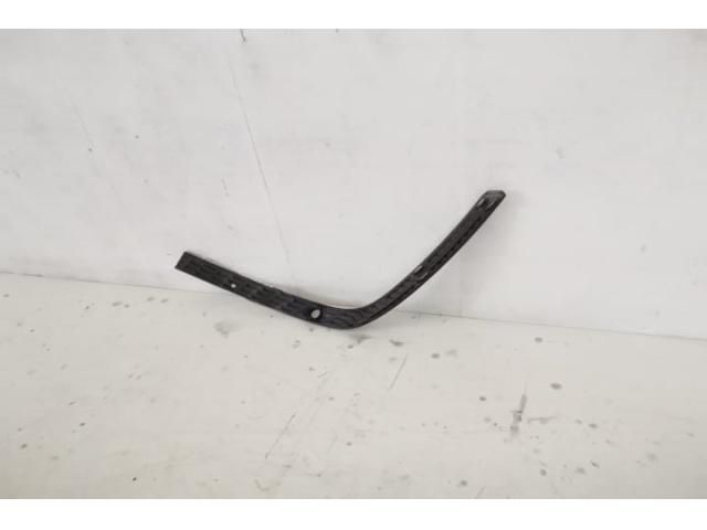 bontott AUDI Q8 Hátsó Lökhárító Díszléc