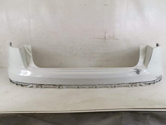 bontott AUDI Q8 Hátsó Lökhárító (Üresen)