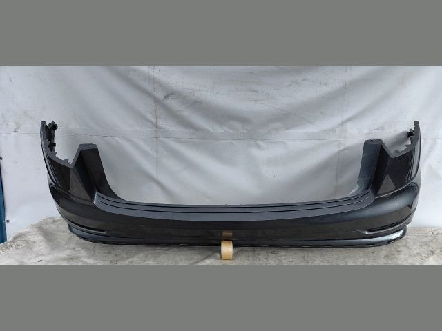 bontott AUDI Q8 Hátsó Lökhárító (Üresen)