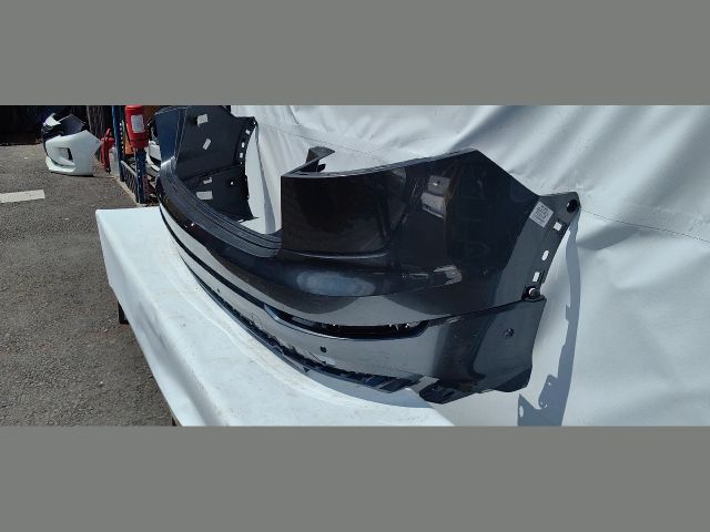 bontott AUDI Q8 Hátsó Lökhárító (Üresen)