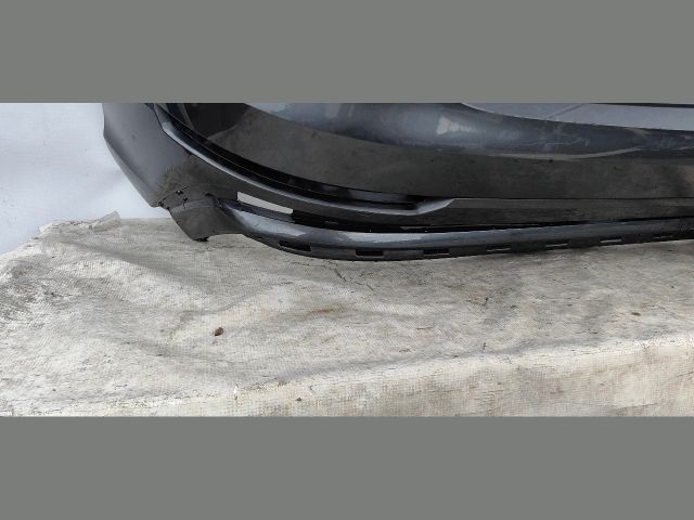 bontott AUDI Q8 Hátsó Lökhárító (Üresen)