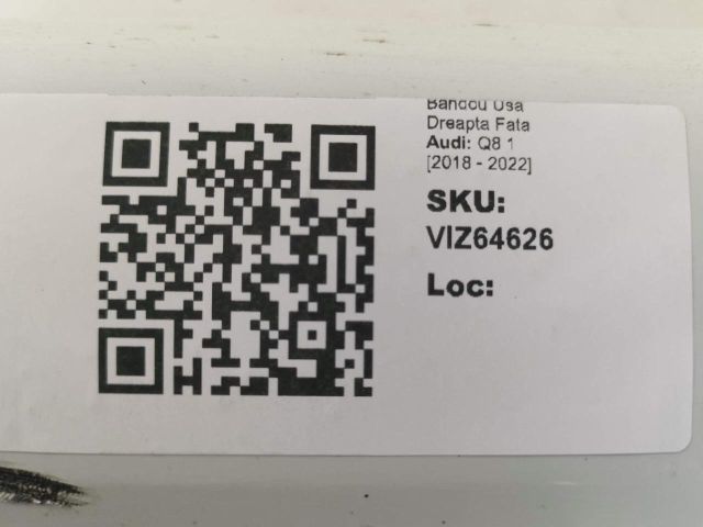 bontott AUDI Q8 Jobb első Ajtó Díszléc