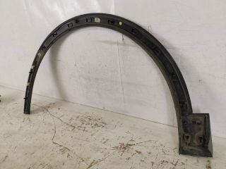 bontott AUDI Q8 Jobb első Sárvédő Díszléc