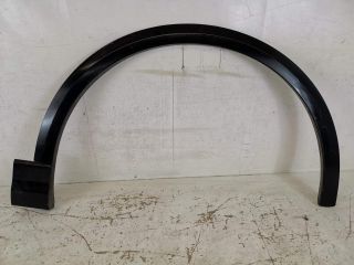 bontott AUDI Q8 Jobb első Sárvédő Díszléc