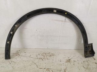 bontott AUDI Q8 Jobb első Sárvédő Díszléc