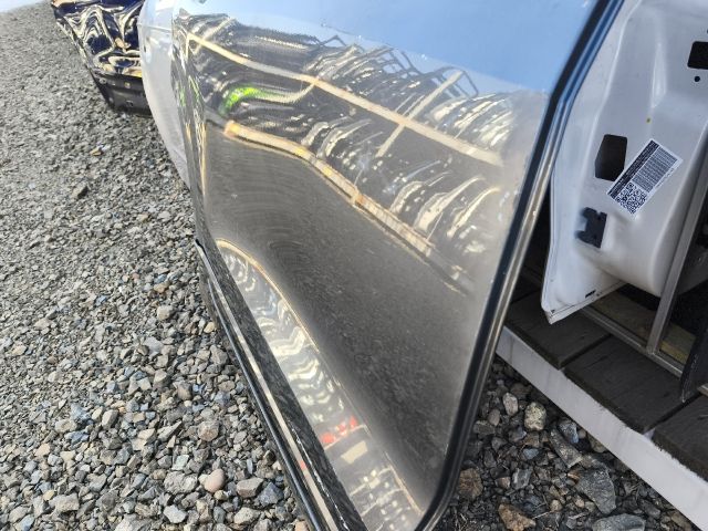 bontott AUDI Q8 Jobb hátsó Ajtó (Üres lemez)