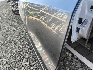 bontott AUDI Q8 Jobb hátsó Ajtó (Üres lemez)