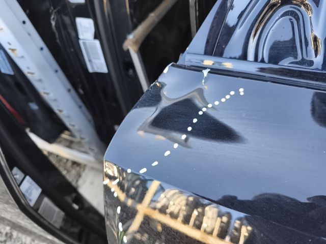 bontott AUDI Q8 Jobb hátsó Ajtó (Üres lemez)