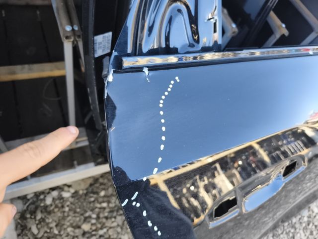 bontott AUDI Q8 Jobb hátsó Ajtó (Üres lemez)