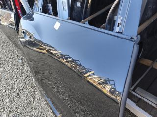 bontott AUDI Q8 Jobb hátsó Ajtó (Üres lemez)