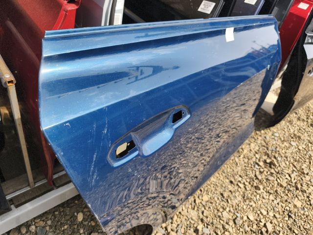 bontott AUDI Q8 Jobb hátsó Ajtó (Üres lemez)