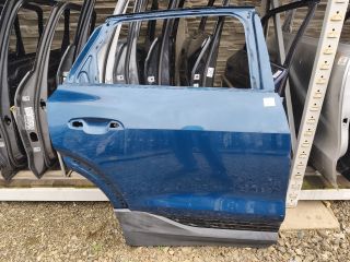 bontott AUDI Q8 Jobb hátsó Ajtó (Üres lemez)