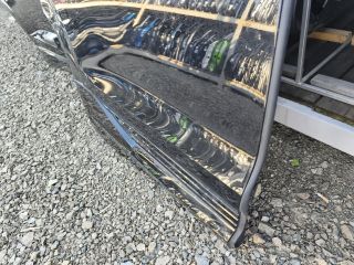 bontott AUDI Q8 Jobb hátsó Ajtó (Üres lemez)