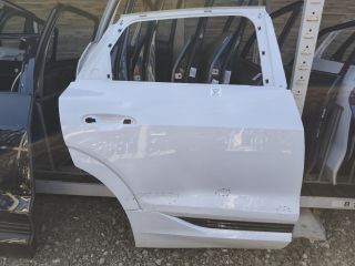 bontott AUDI Q8 Jobb hátsó Ajtó (Üres lemez)