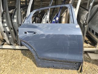 bontott AUDI Q8 Jobb hátsó Ajtó (Üres lemez)