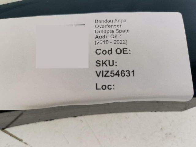 bontott AUDI Q8 Jobb hátsó Sárvédő Díszléc