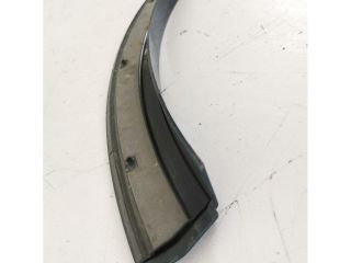 bontott AUDI Q8 Jobb hátsó Sárvédő Díszléc