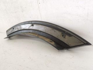 bontott AUDI Q8 Jobb hátsó Sárvédő Díszléc