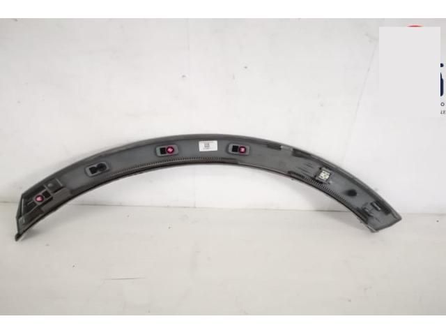 bontott AUDI Q8 Jobb hátsó Sárvédő Díszléc