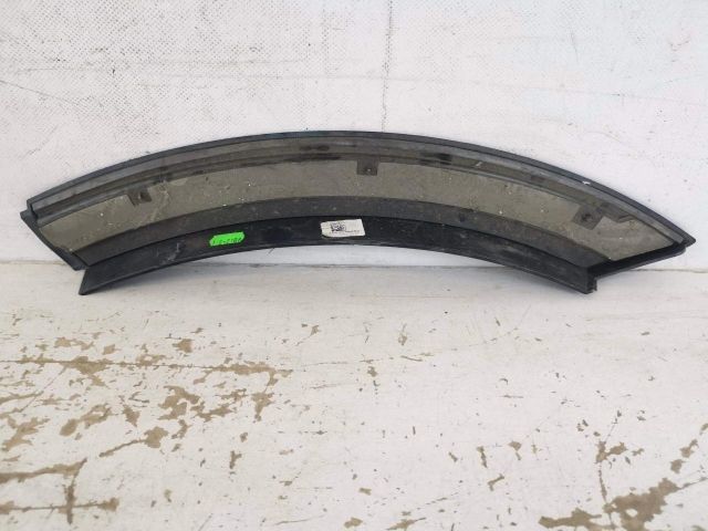 bontott AUDI Q8 Jobb hátsó Sárvédő Díszléc