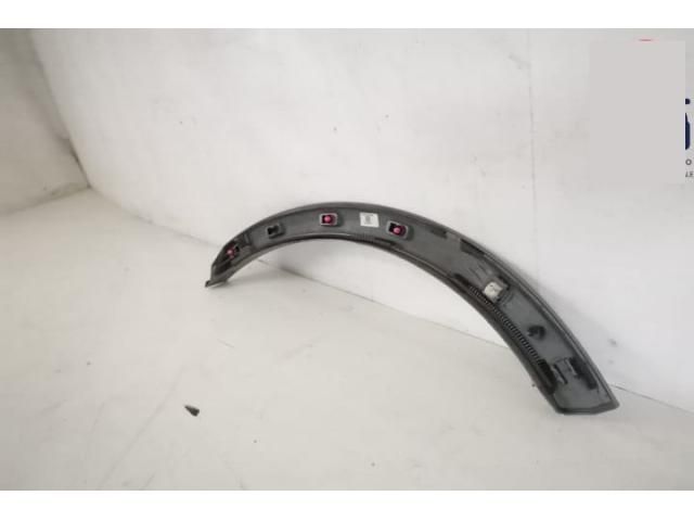 bontott AUDI Q8 Jobb hátsó Sárvédő Díszléc