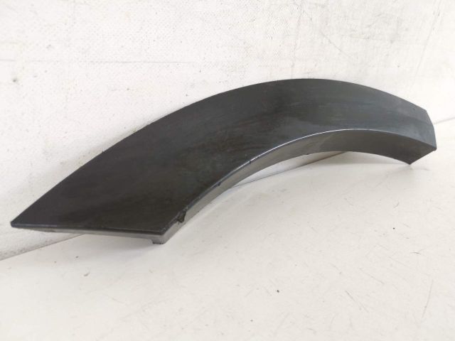 bontott AUDI Q8 Jobb hátsó Sárvédő Díszléc