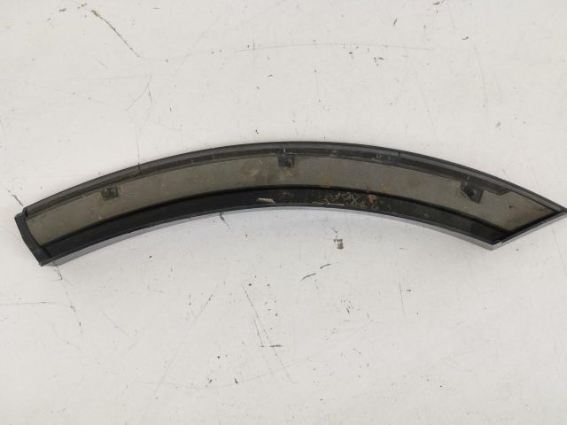 bontott AUDI Q8 Jobb hátsó Sárvédő Díszléc