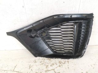 bontott AUDI Q8 Jobb Ködlámpa Rács
