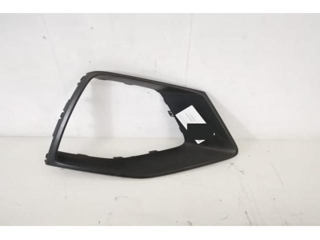 bontott AUDI Q8 Jobb Ködlámpa Rács