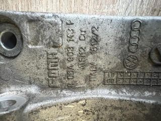 bontott AUDI TT Generátor Tartó Bak