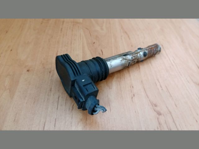 bontott AUDI TT Gyújtótrafó