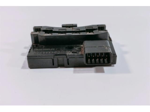 bontott AUDI TT Jeladó (Magában)